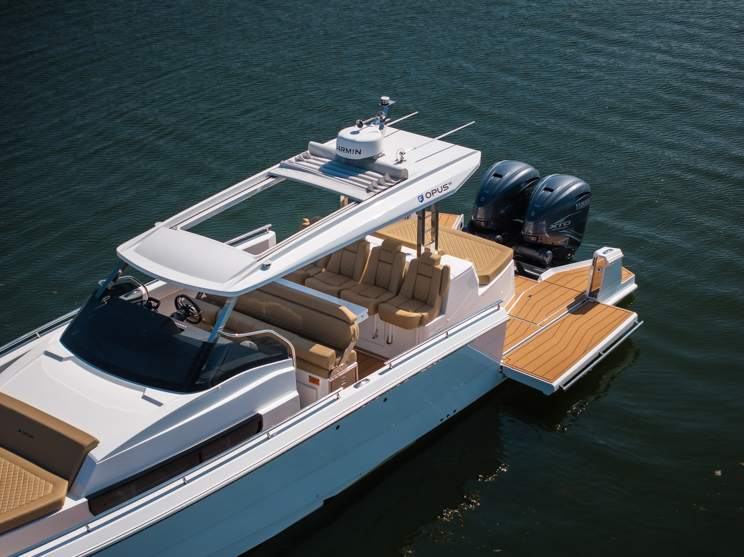 Avero - Modern yacht innovation and design